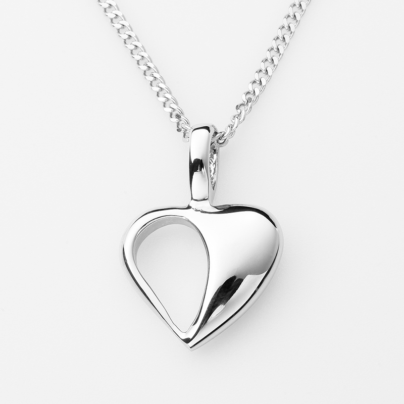 Женское серебряное ожерелье с подвеской в ​​форме сердца из нержавеющей стали